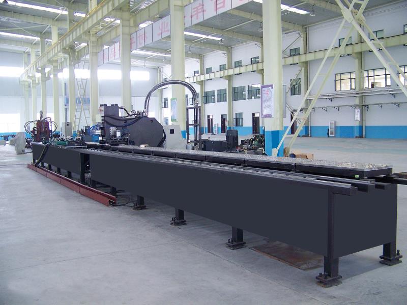  PPL 係列縱梁平板數控衝孔生產線