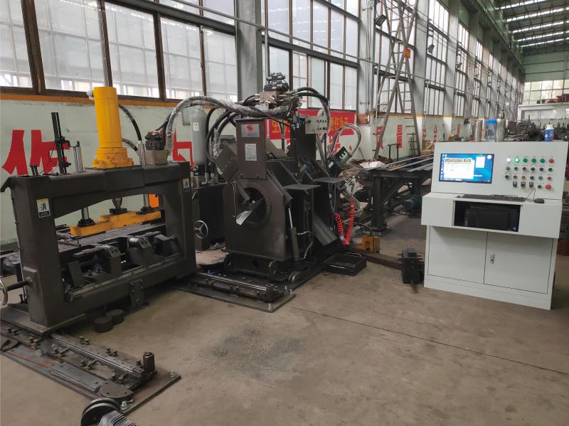 BP係列/BPG係列數控扁鋼槽鋼抱箍組合生產（chǎn）線